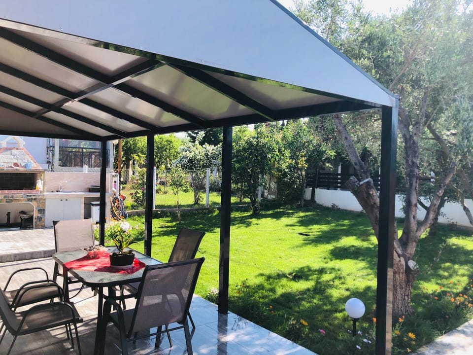 Patio, Garden, Garden view