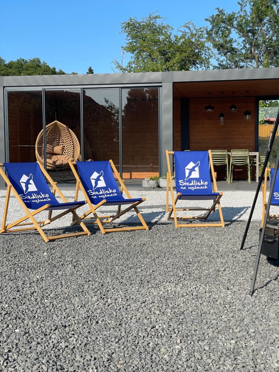 Siedlisko na wydmach, sauna,podgrzewane jacuzzi,domki klimatyzowane,starlink internet,parking House in Leba