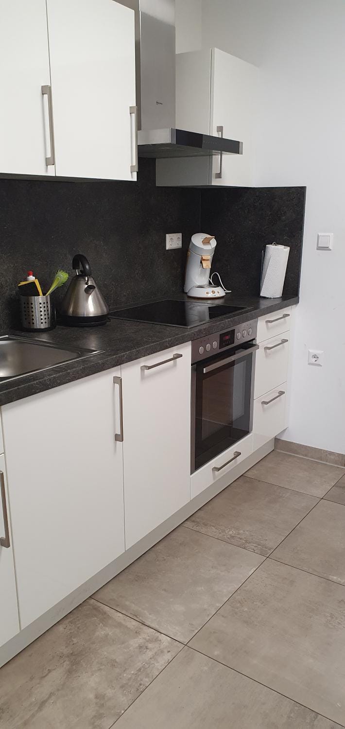 Kitchen or kitchenette, Kitchen or kitchenette