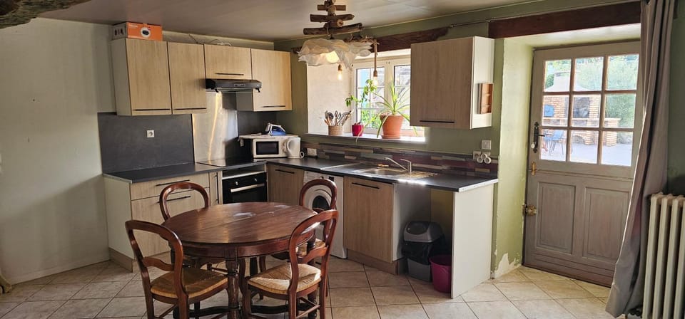 Gîte 4 personnes L'Oasis des Marais House in Nouvelle-Aquitaine