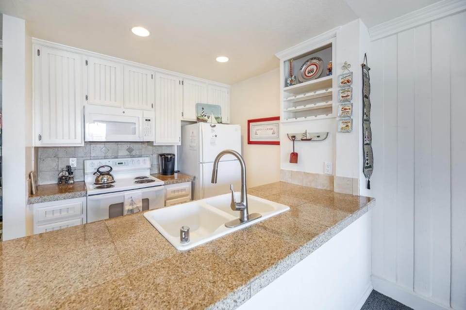 G36 - Lighthouse lookout House in Oceanside