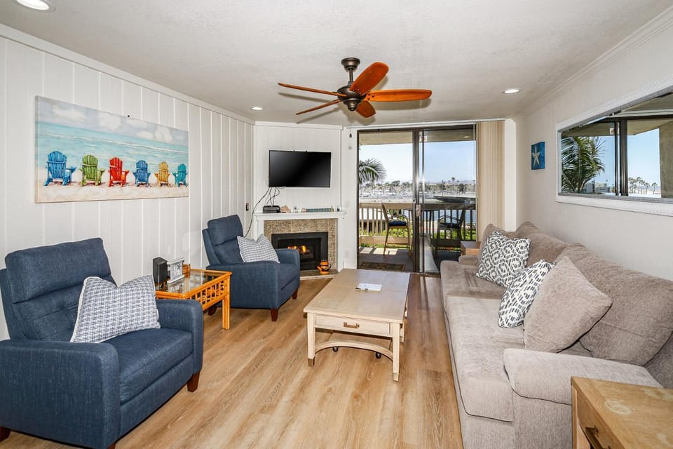 F201 - Harborview Heaven House in Oceanside