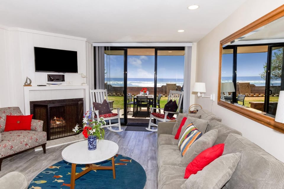 E17 - Sea Haven House in Oceanside