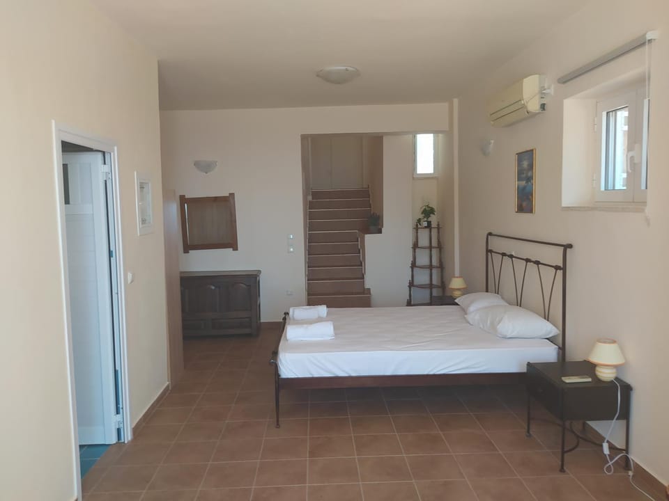 Neohori 3 Apartment in Messenia