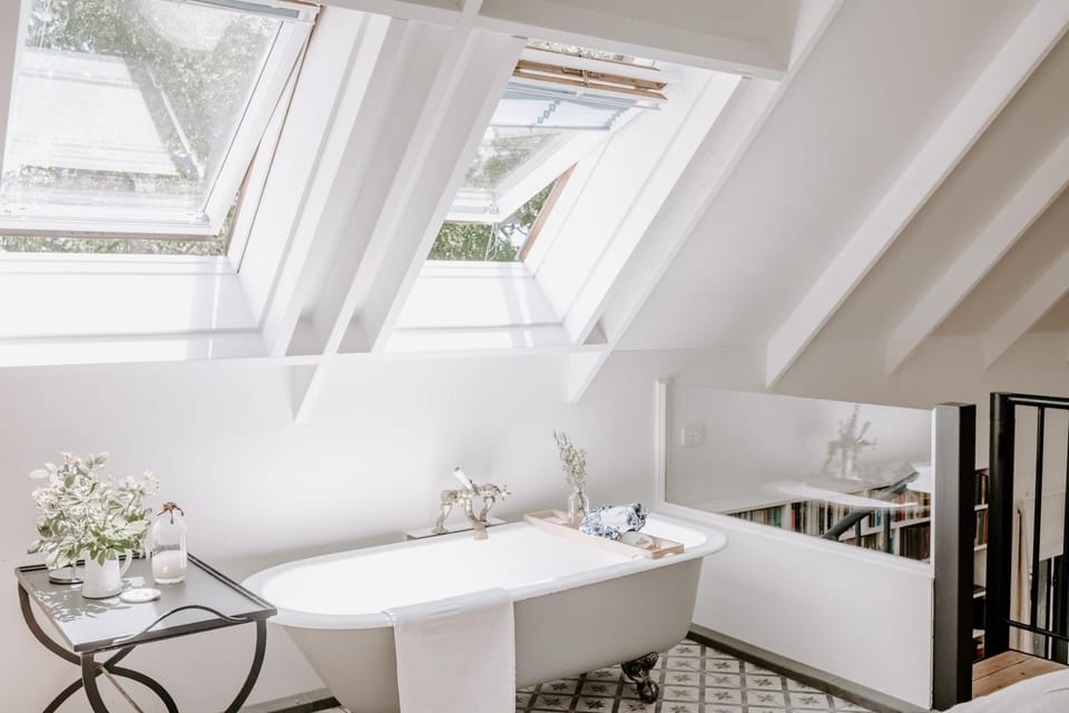 The Garden Loft at Poets Lodge House in Daylesford