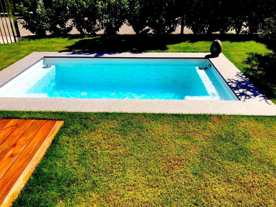 Pool view, Swimming pool, Swimming pool