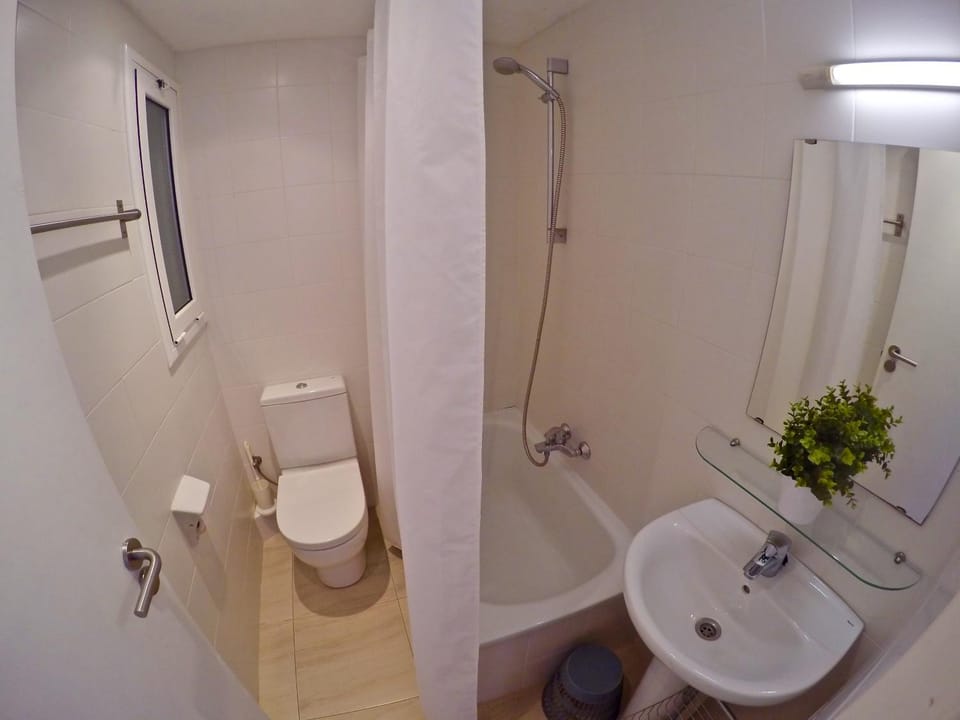 Toilet, Bathroom, Decorative detail