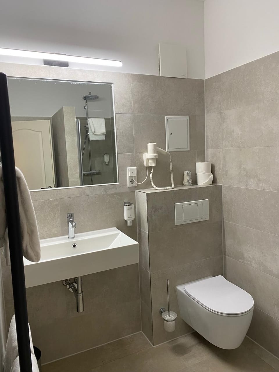 Toilet, Bathroom