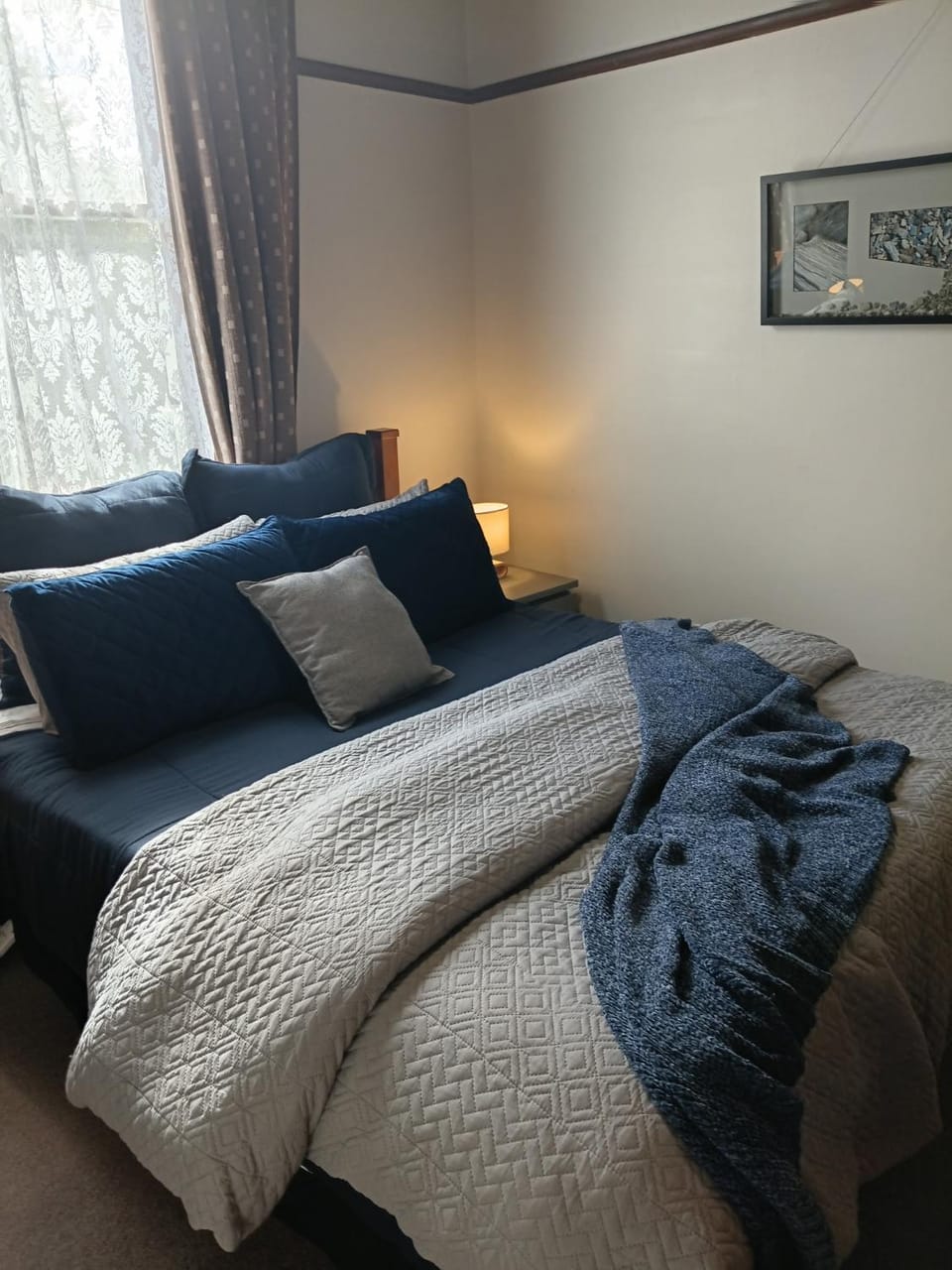 The Fern & Thistle Boutique Accommodation- Drinks, Hotpool, Sauna Vacation rental in Otago