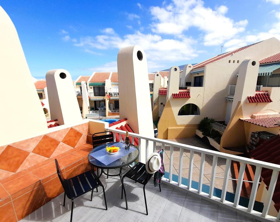 Mareverde Elisa, 1 bedroom & Wifi Free House in Costa Adeje