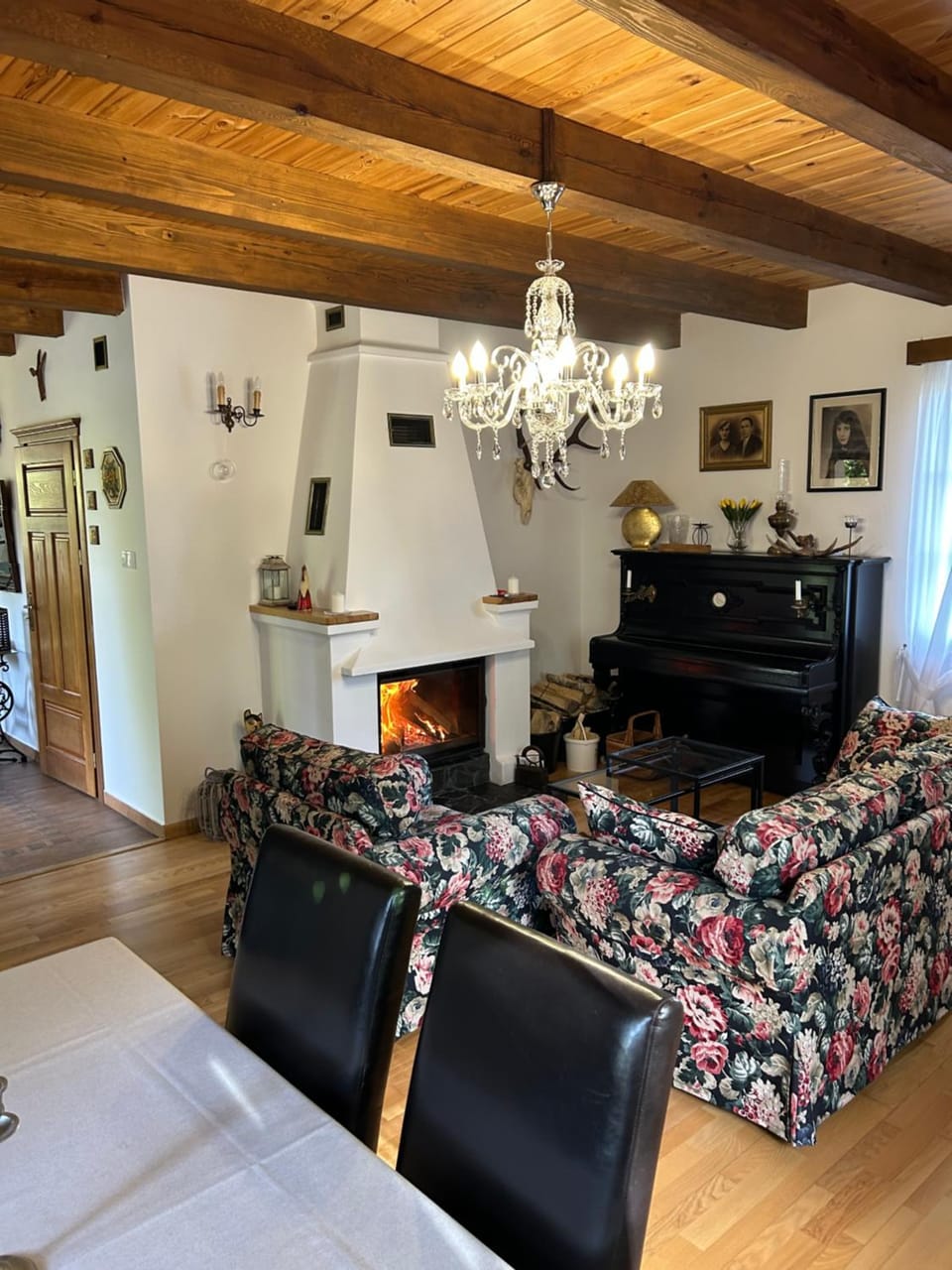 Seating area