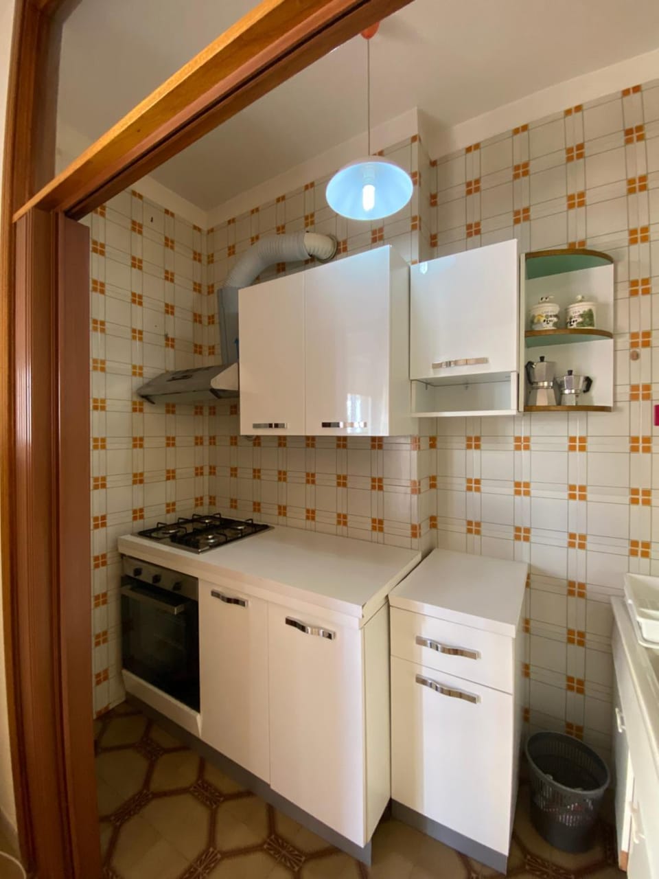 Kitchen or kitchenette, kitchen