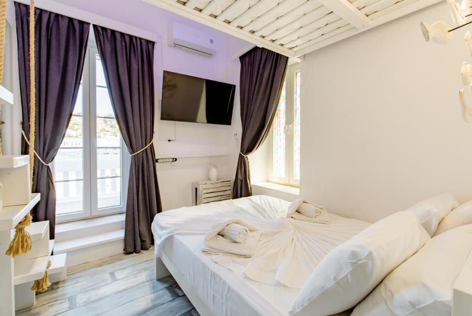 ELPIS MYKONOS APARTMENTS - Mykonos Town Delos Port Apartment in Mykonos