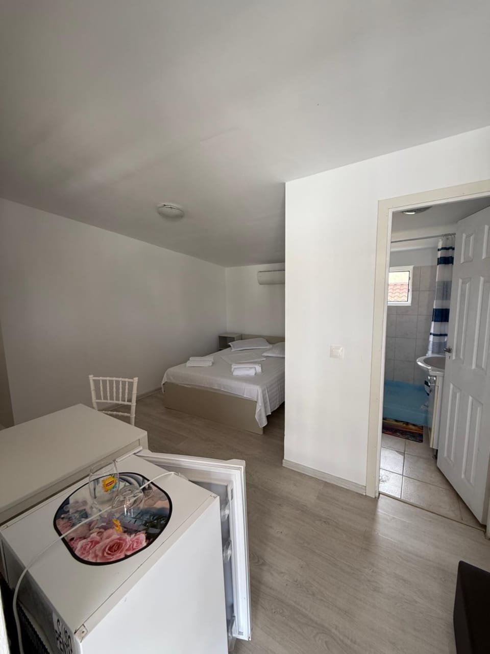 Pensiunea PROMENADA MAMAIA NORD Bed and Breakfast in Constanța County