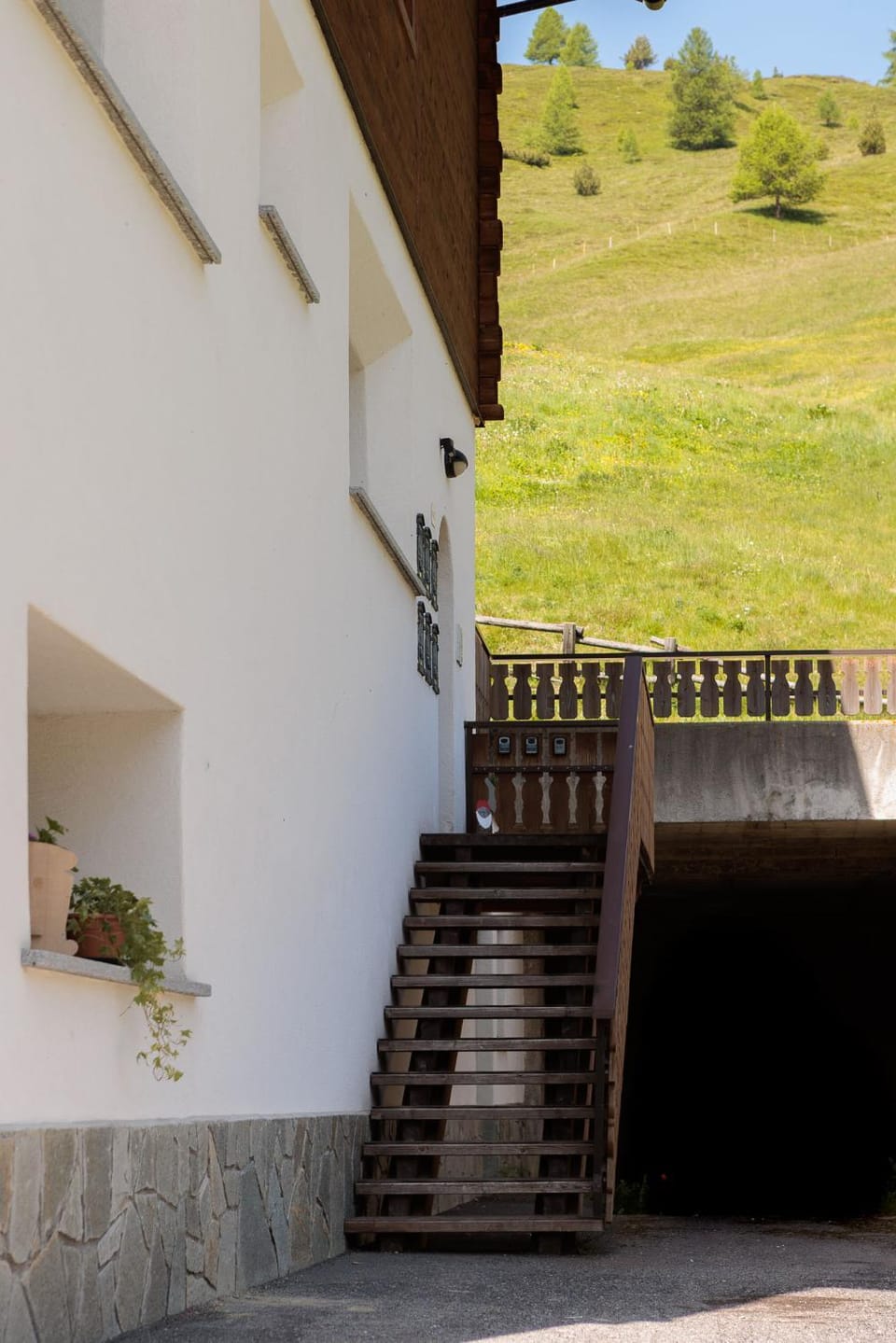 Property building, Facade/entrance