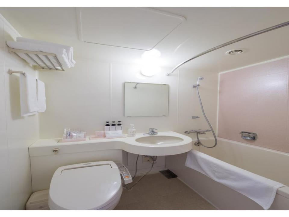 Hotel Shin Osaka / Vacation STAY 81492 Hotel in Osaka