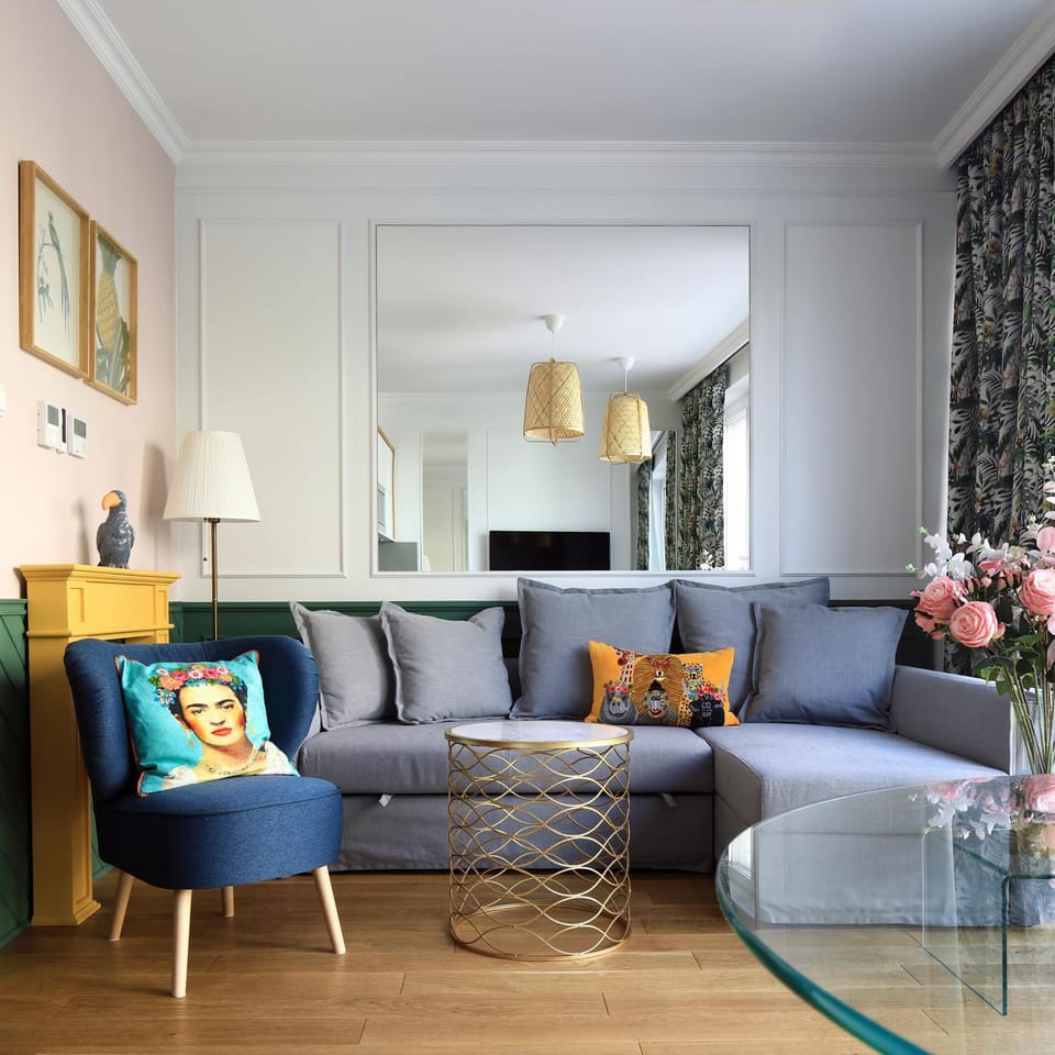 Living room, Seating area