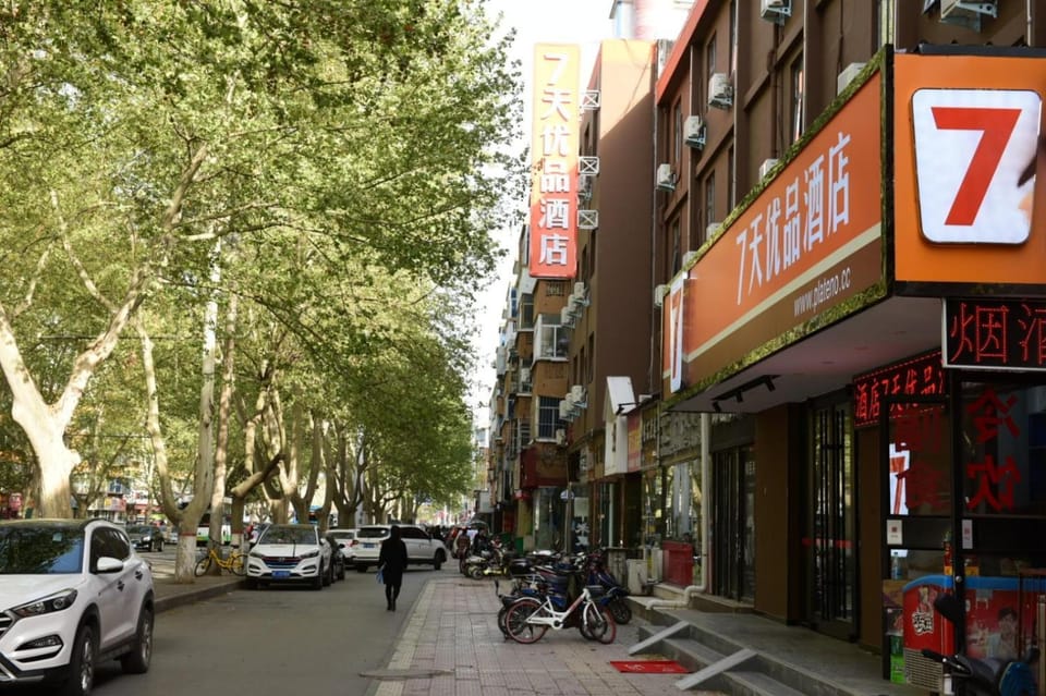 7Days Premium Luoyang Peony Park Shanghai Market Branch Hotel in China
