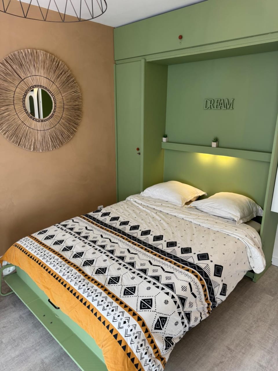 Studio cosy 30 m2 climatisé au centre ville de LGM Apartment in La Grande-Motte