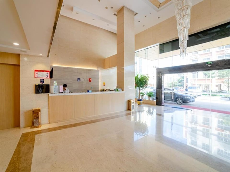 7Days Premium Xiamen Airport Branch Hotel in Xiamen