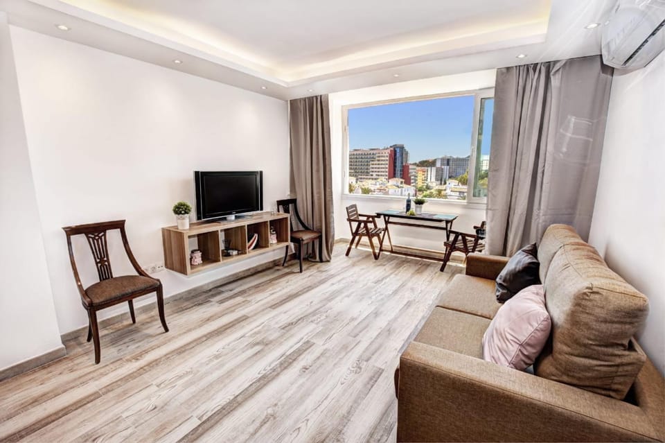 Benalmádena Apartamento amplio, soleado y con vista panorámica a 400 metros de la playa Apartment in Benalmadena