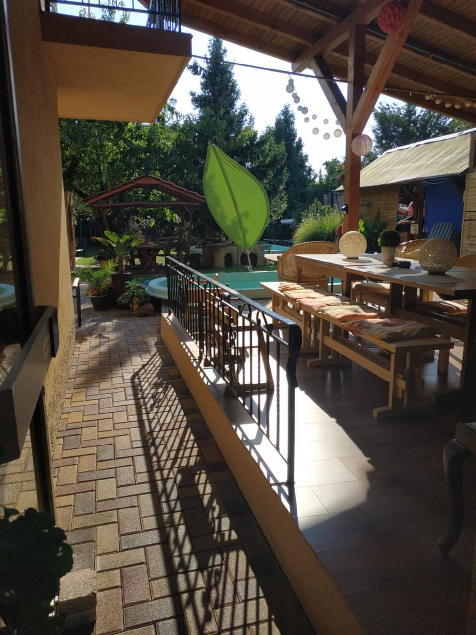 Restaurant/places to eat, Garden, Banquet/Function facilities, Garden view