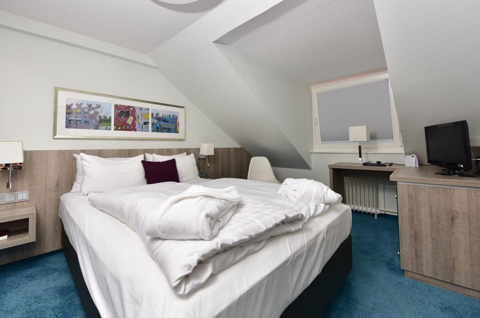 TV and multimedia, Bedroom