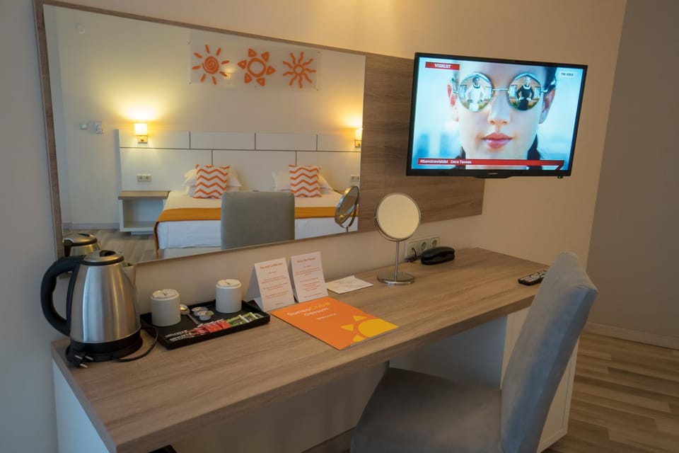 TV and multimedia, Coffee/tea facilities