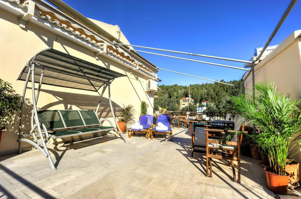 Patio, Balcony/Terrace