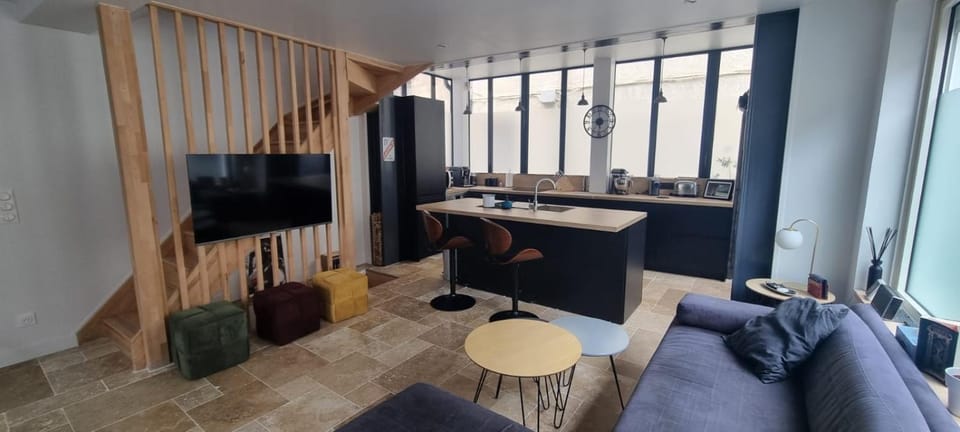 Maison de pécheur 4 chambres centre ville 10 min de la plage Good Mindset House in Deauville