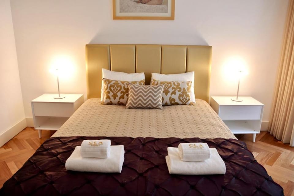 OHH - Caldeireiros Luxury Apartments Apartment in Porto