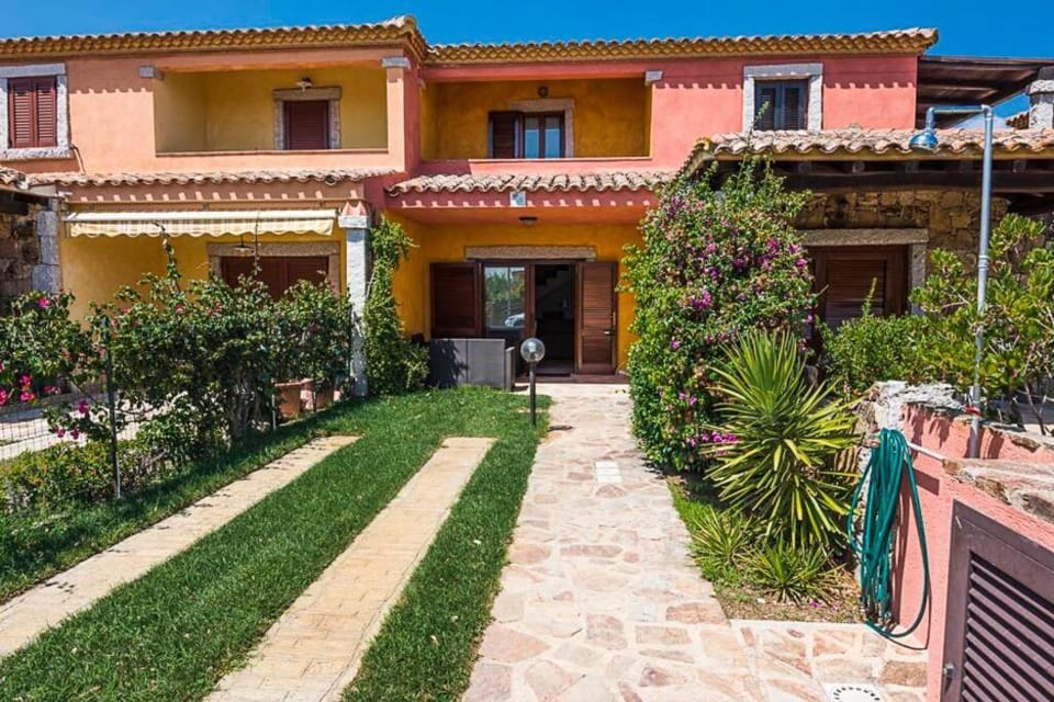 Villa Molly House in Sardinia