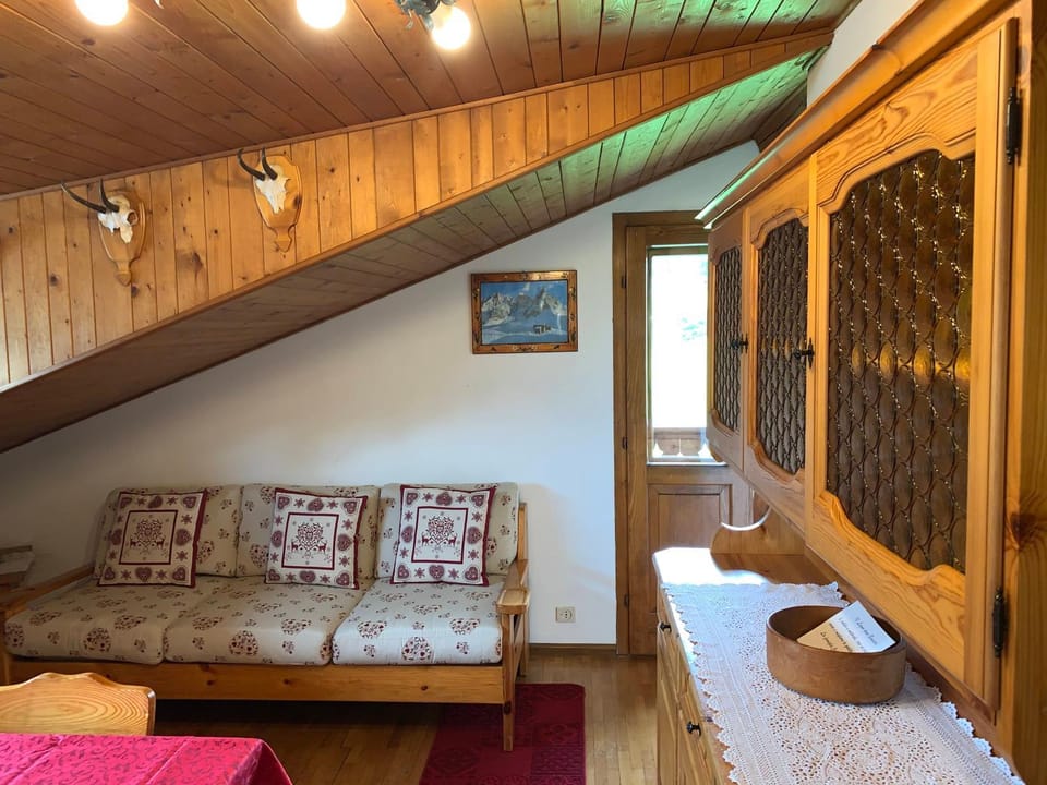 Balcony/Terrace, Living room