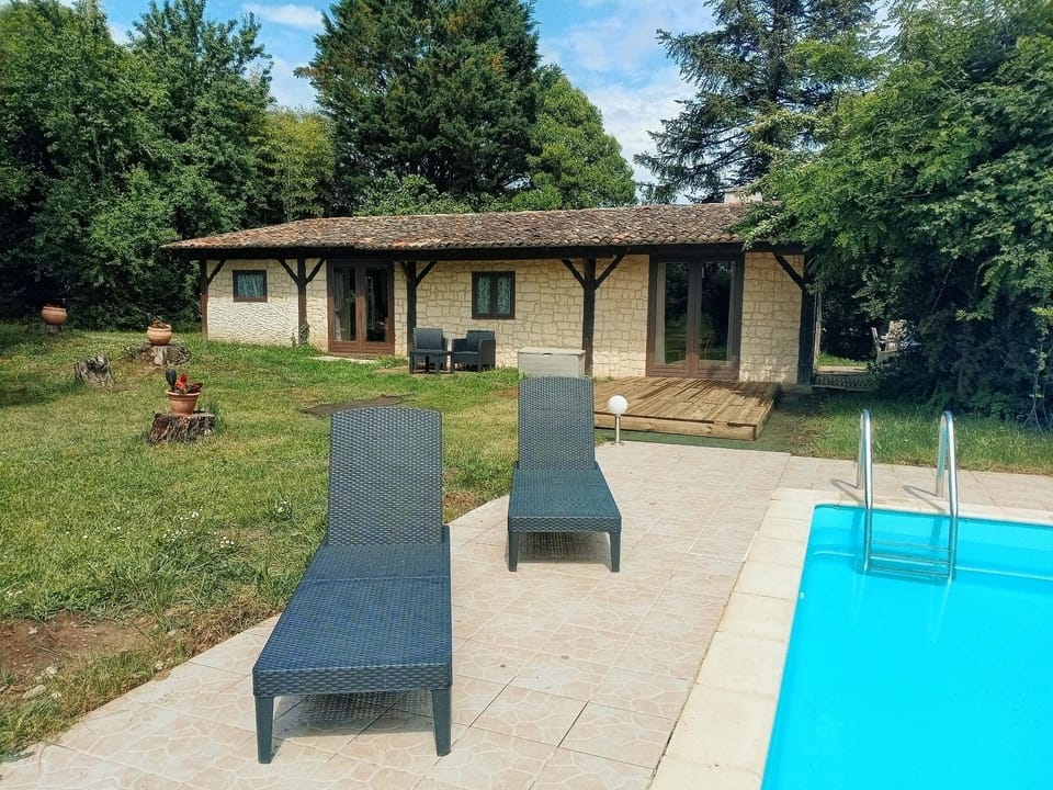 Property building, Patio, Garden view, Swimming pool