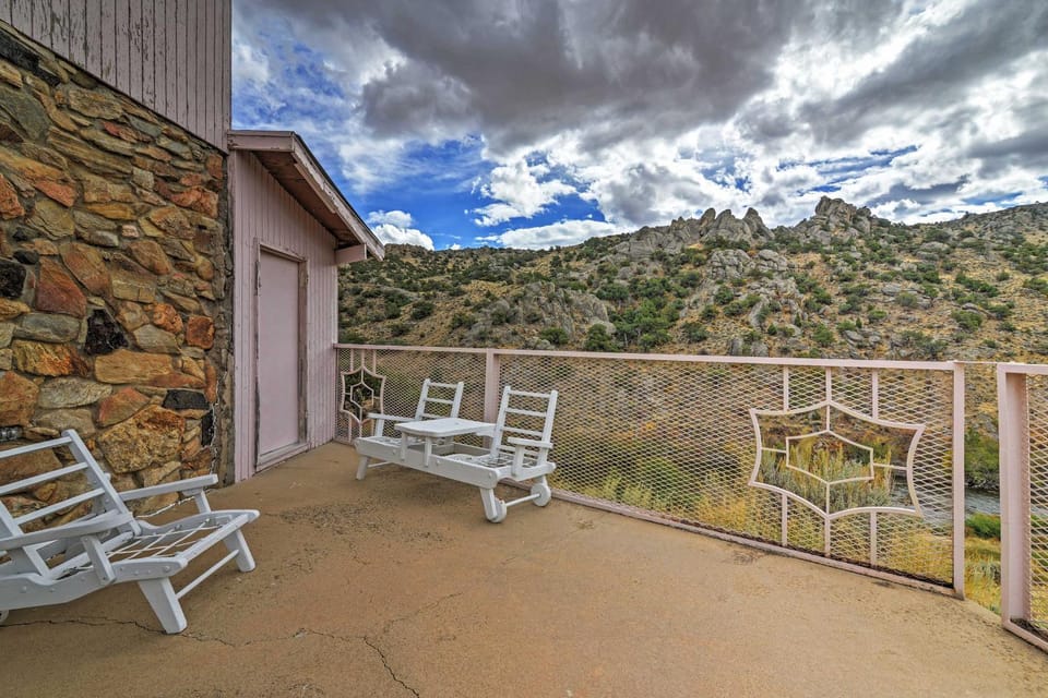 Fishing Paradise on 160 Acres ~ 13 Mi to Saratoga House in Wyoming