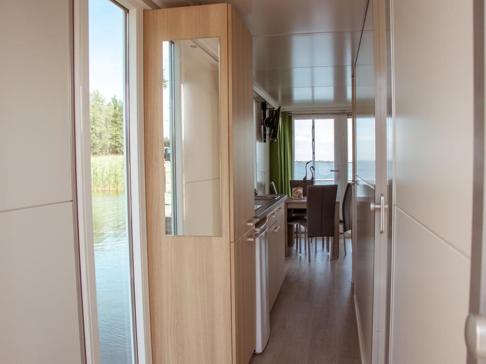 Kitchen or kitchenette, Living room, wardrobe