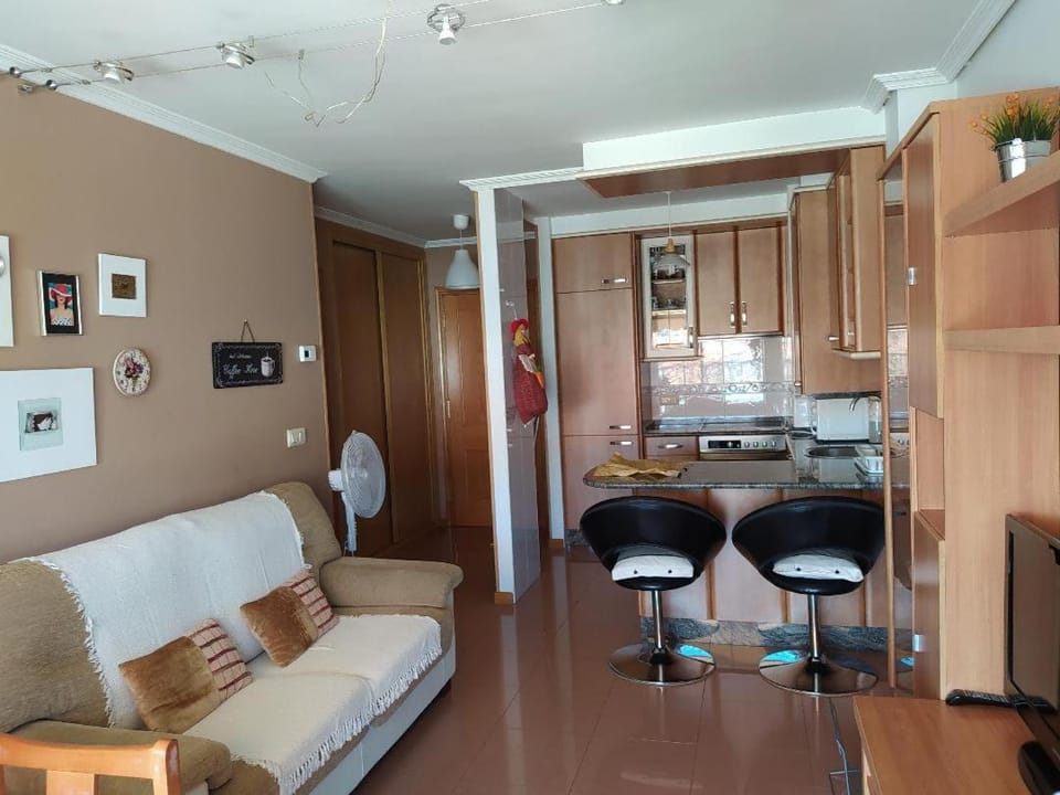 Kitchen or kitchenette, Living room