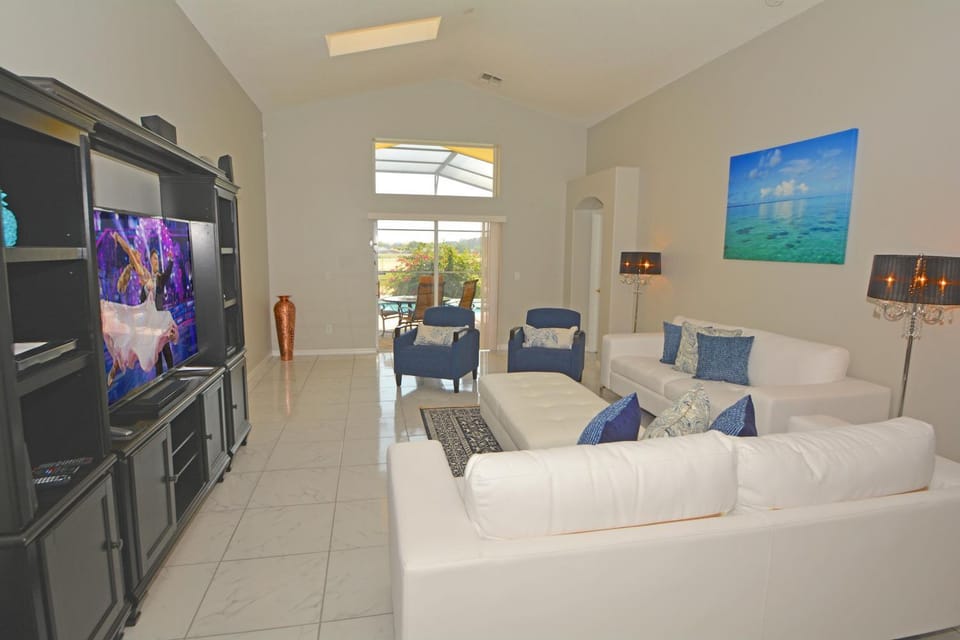 2685OL - Jagu Deaux (G) House in Four Corners