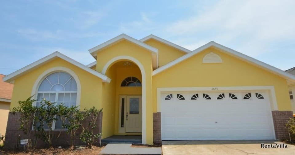 2685OL - Jagu Deaux (G) House in Four Corners