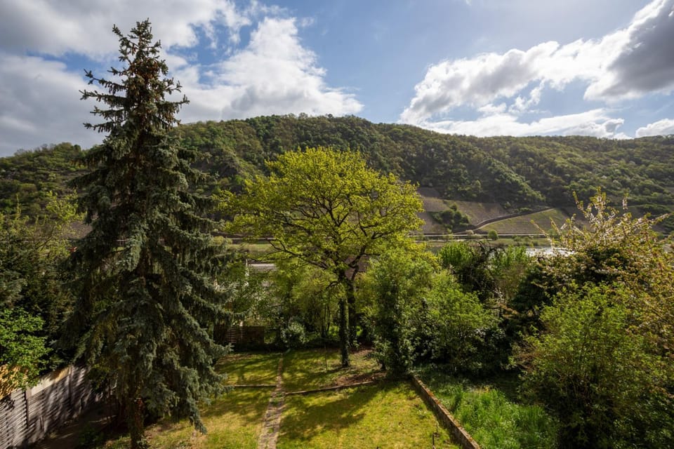 Natural landscape, View (from property/room), Balcony/Terrace
