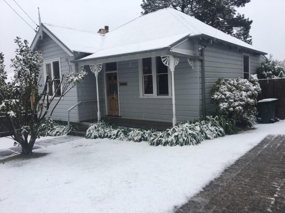 Oatley Place House in Katoomba