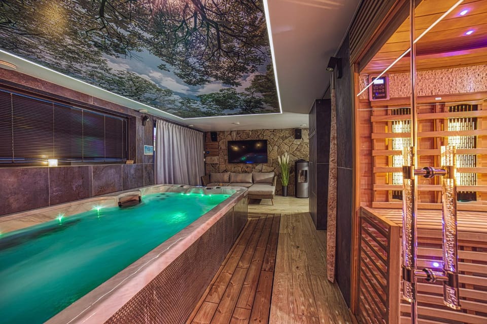 Hot Tub, Spa and wellness centre/facilities