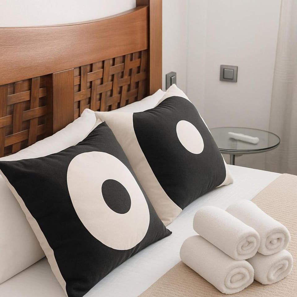 Atico en Triana - 2 terrazas privadas con parking Apartment in Seville