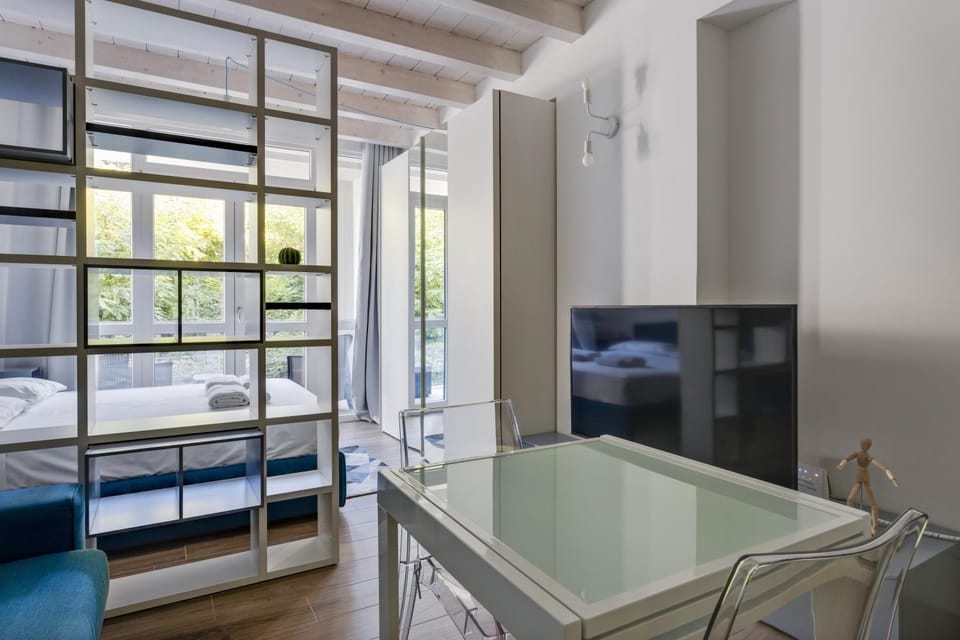 TV and multimedia, Balcony/Terrace, Dining area, Bedroom