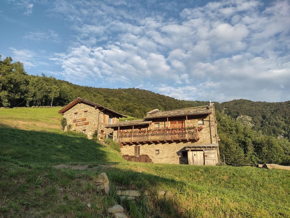Rifugio Alpino Baudinet - Trek&Relax Bed and Breakfast in Piedmont
