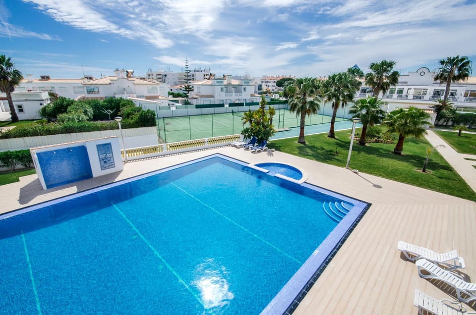 Pool view, Swimming pool