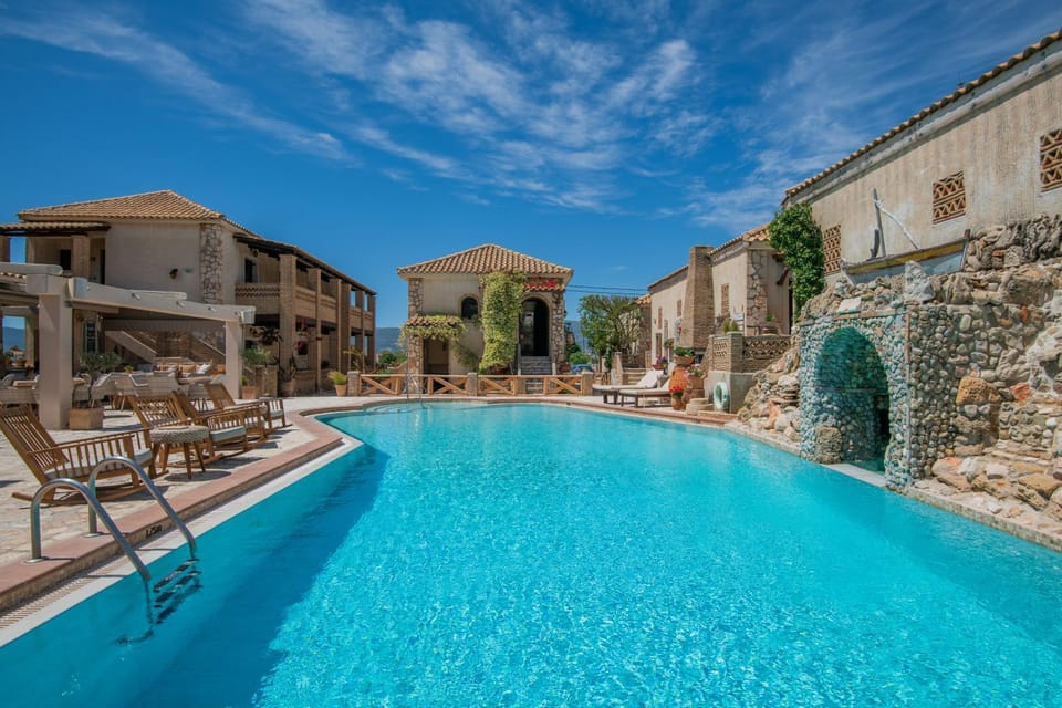 Pool view, Swimming pool
