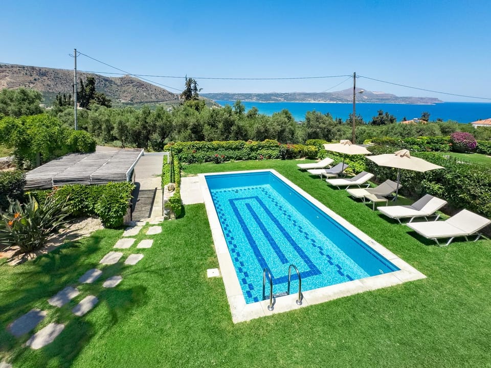 Natural landscape, Mountain view, Pool view, Sea view, Swimming pool, sunbed