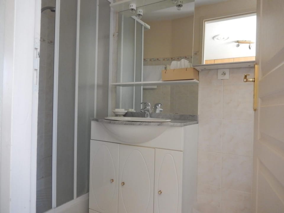 Bathroom, On site
