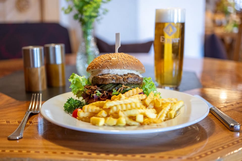 Food and drinks, Food, Lunch, Dinner, Drinks